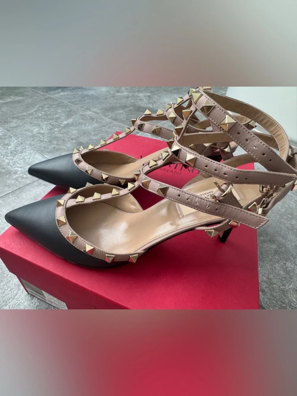 VALENTINO GARAVANI Rockstud Caged Pump 65Mm T-Strap heels dark gray 39 - Picture 11 of 14